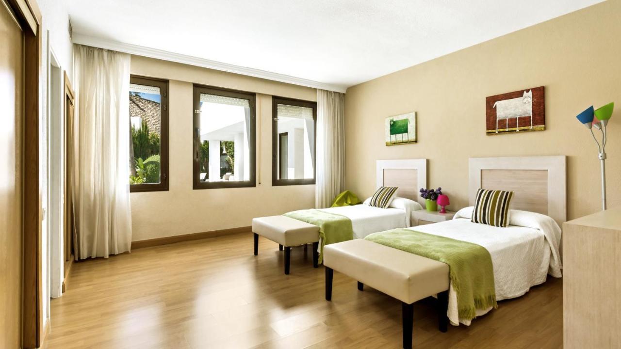 Villa Marina มาร์เบยา ภายนอก รูปภาพ